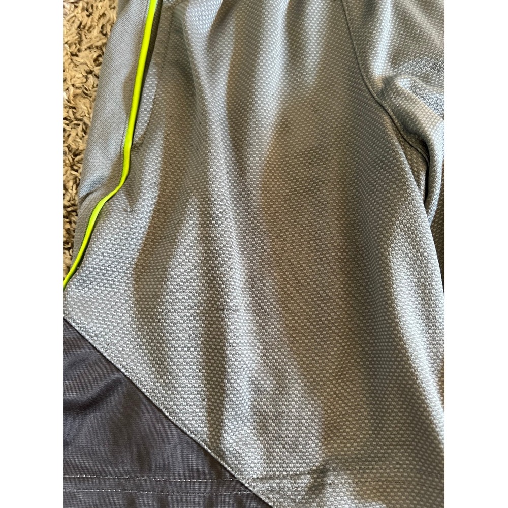 Champion Boys Gray Neon Green Active Shorts Size 6/7 - Picture 3 of 9